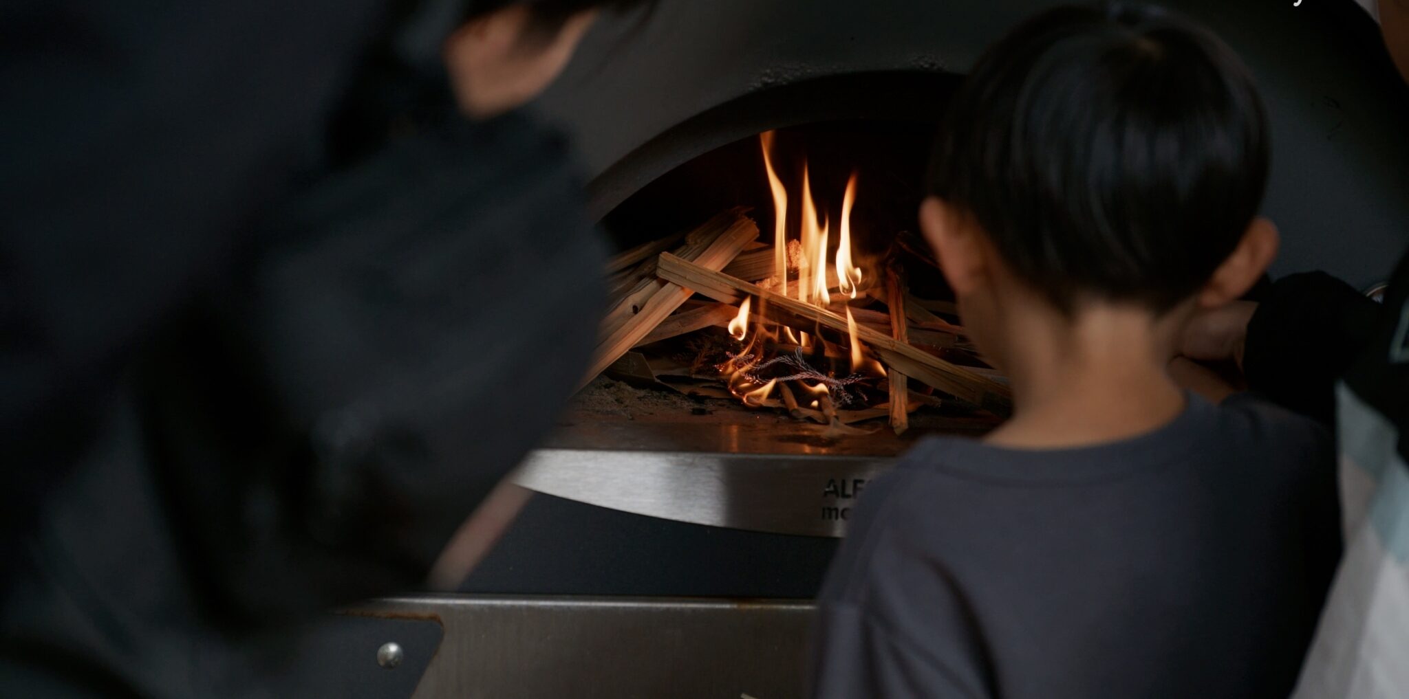 薪ストーブの炎